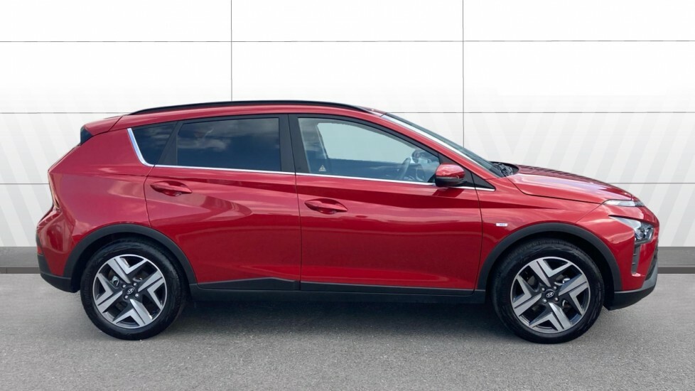 Hyundai Bayon Premium Red #5