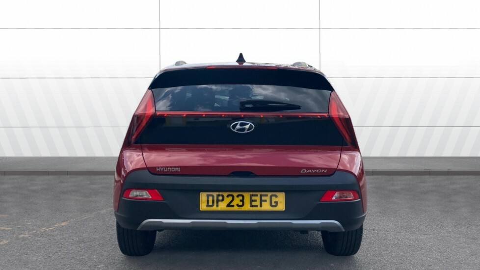 Hyundai Bayon Premium Red #6