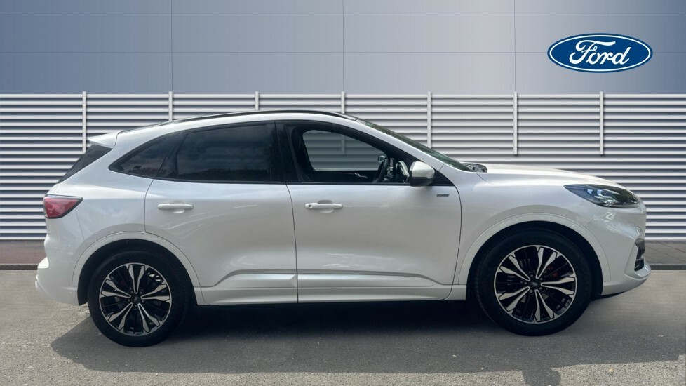 Ford Kuga St-line X Edition CV72ZWS White #5