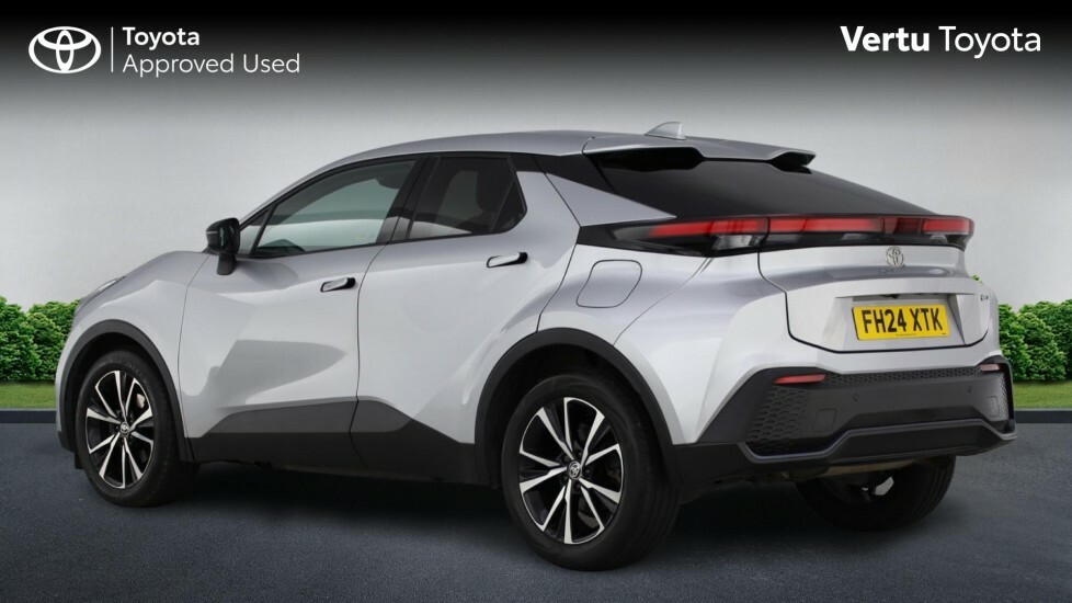 Toyota C-Hr Design FH24XTK Silver #4