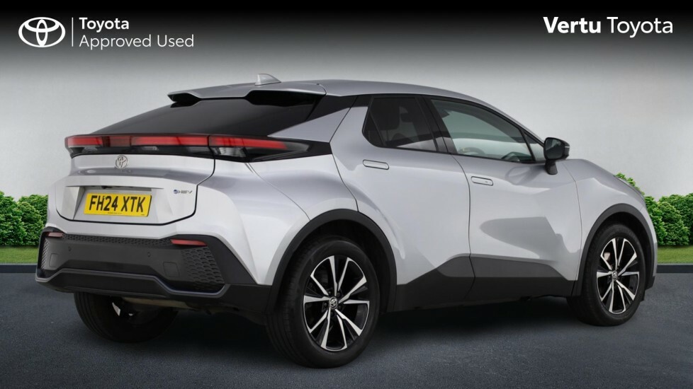 Toyota C-Hr Design FH24XTK Silver #2