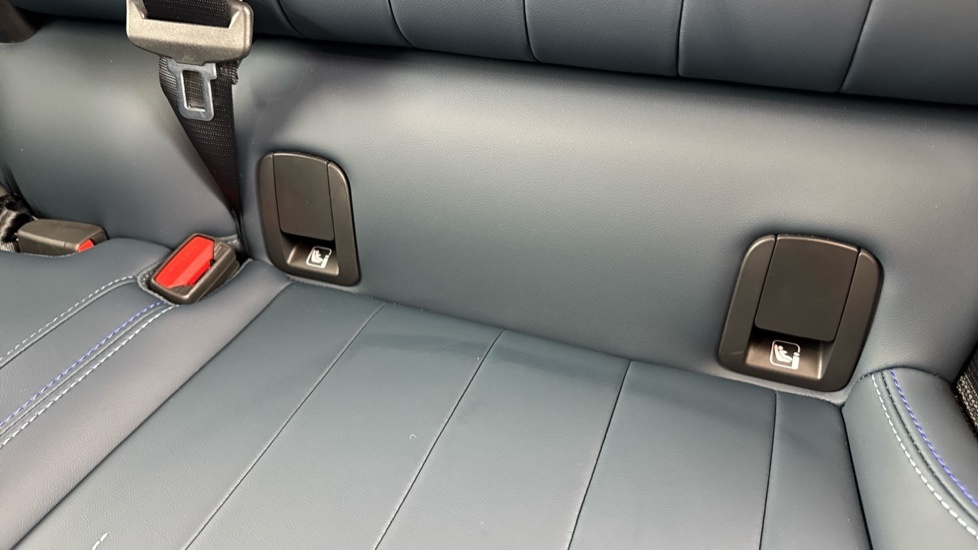 Mini Aceman E 42.5Kwh Classic Silver #36