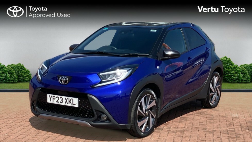 Toyota Aygo X Exclusive Blue #3