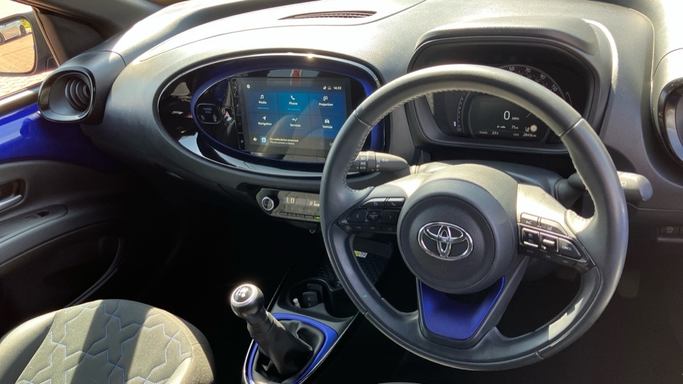 Toyota Aygo X Exclusive Blue #6