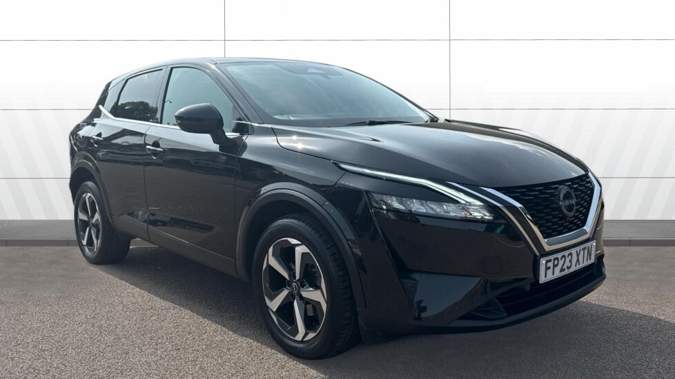 Nissan Qashqai N-connecta Black