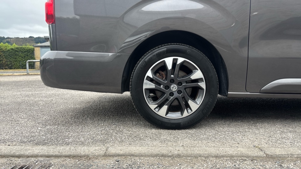 Vauxhall Vivaro Ultimate Grey #5