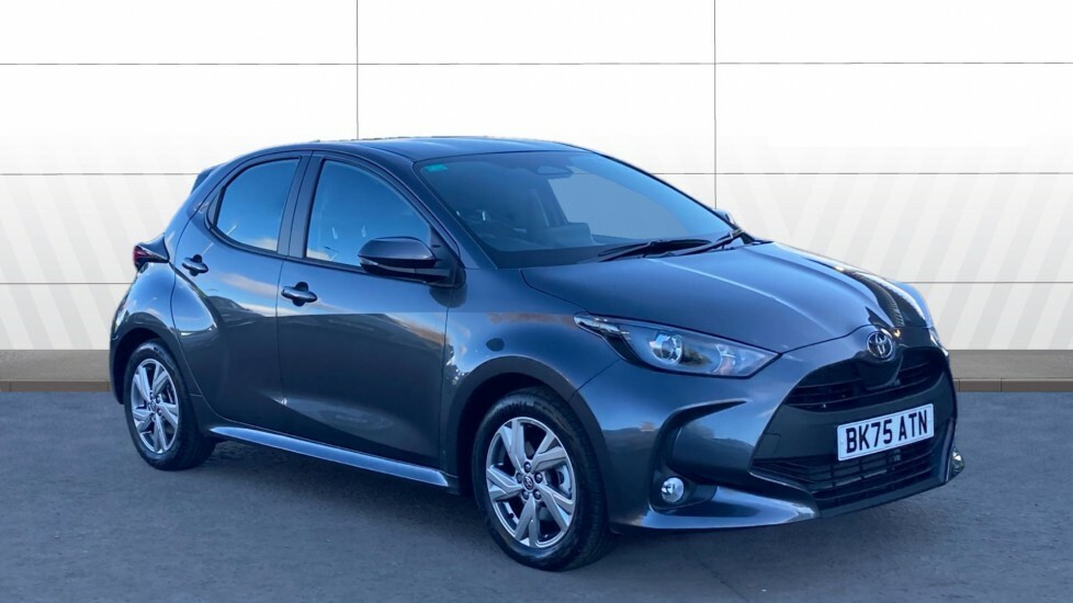Toyota Yaris Icon Grey