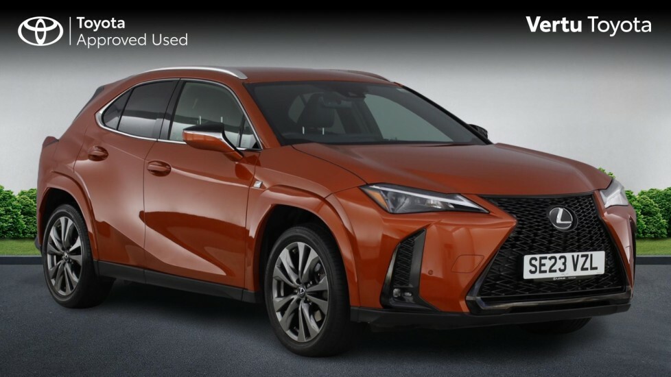 Lexus UX F-sport Orange