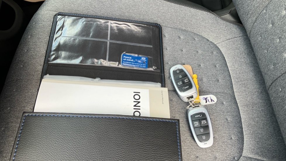 Hyundai Ioniq 5 Ultimate Blue #19