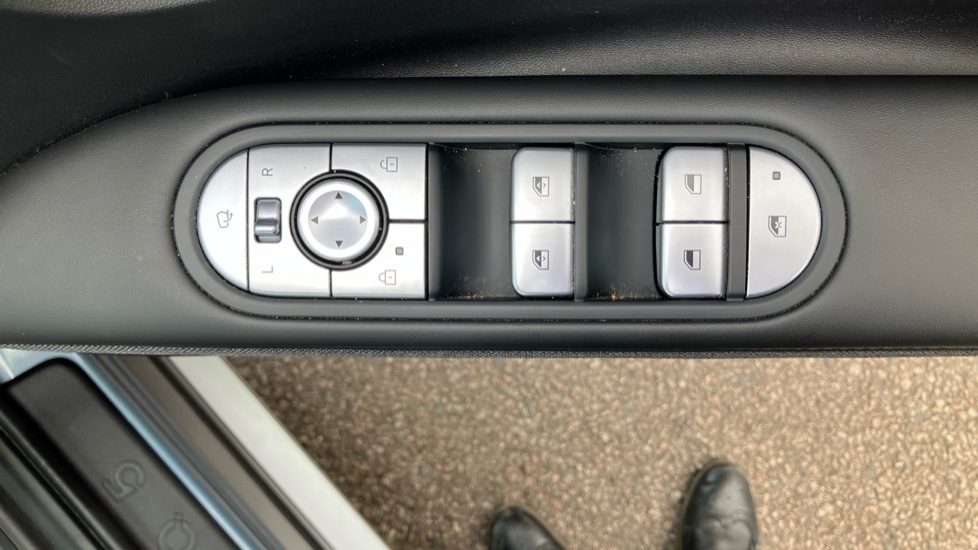 Hyundai Ioniq 5 Ultimate Blue #28