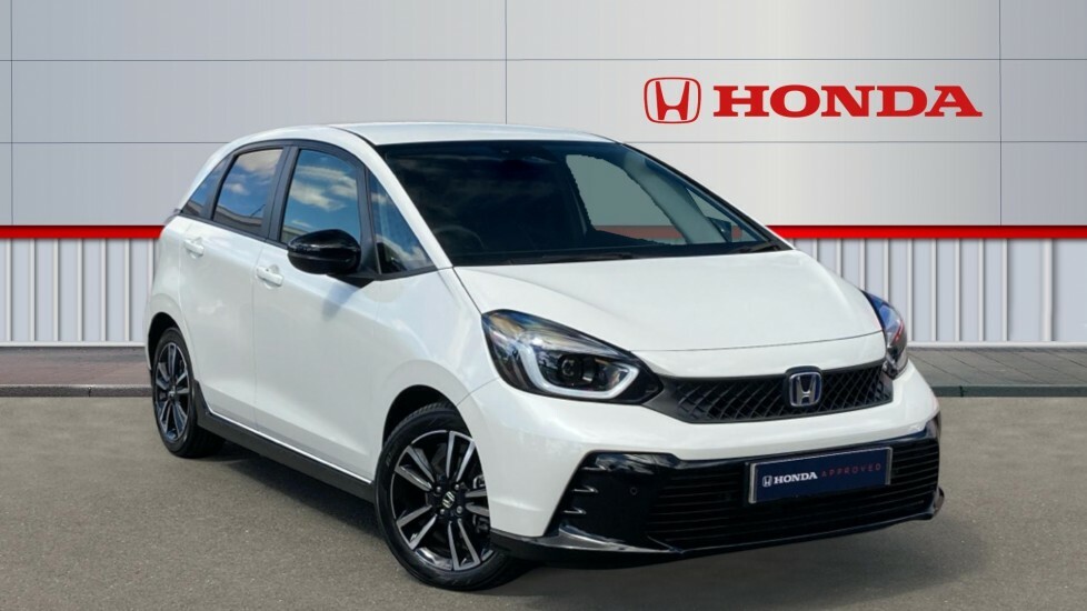 Honda Jazz Advance Sport RE26DWX White