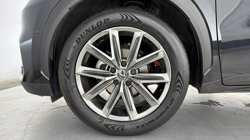 Lexus LBX 1.5 Vvt-ie Premium Plus E-cvt Euro 6 Ss Black #23