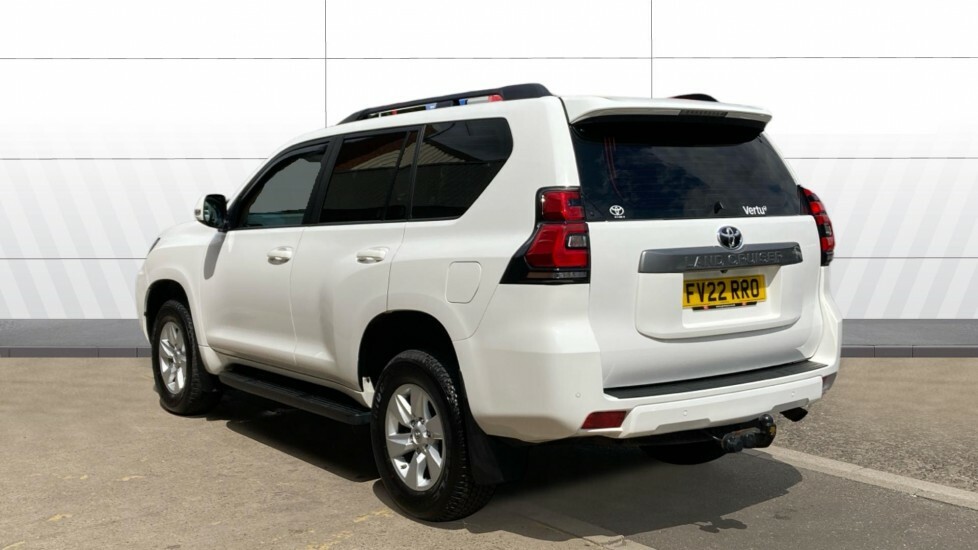 Toyota Land Cruiser Active White #2