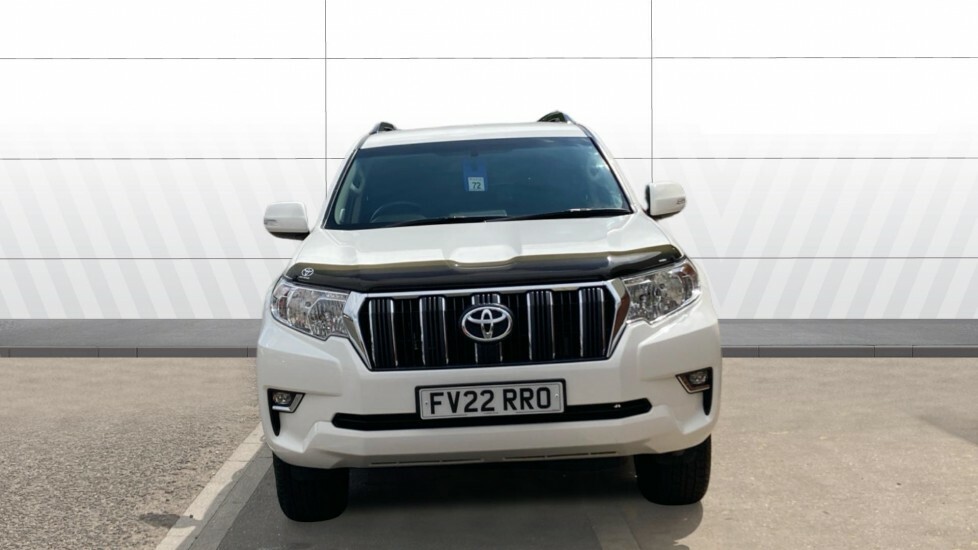 Toyota Land Cruiser Active White #3