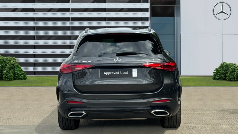 Mercedes-Benz GLC Class Glc 300 Amg Line Prem E Silver #6