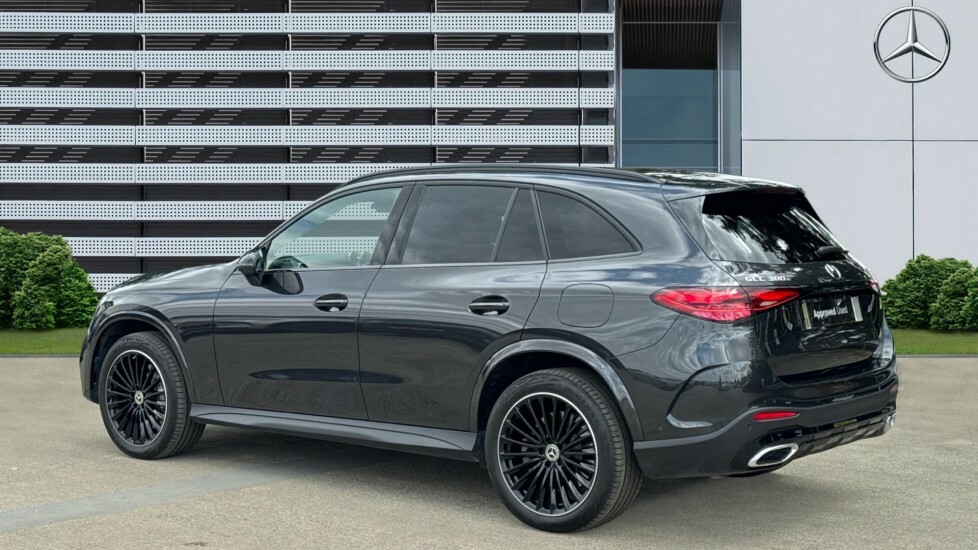 Mercedes-Benz GLC Class Glc 300 Amg Line Prem E Silver #2