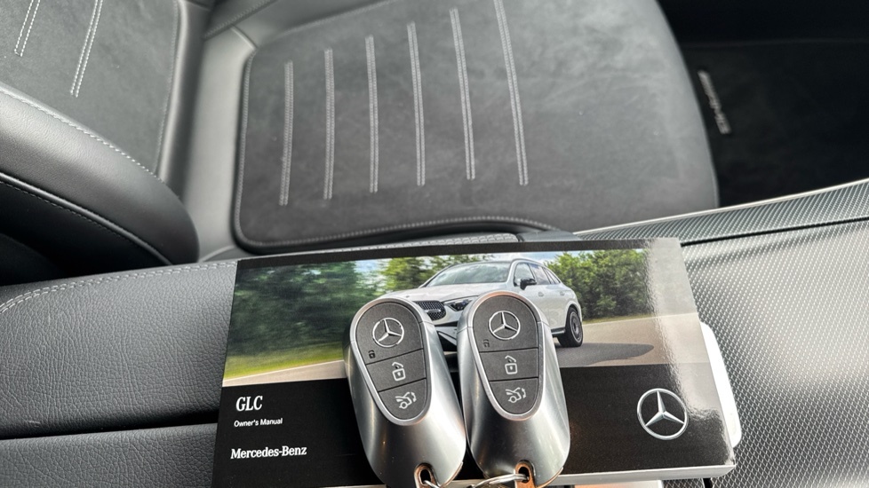 Mercedes-Benz GLC Class Glc 300 Amg Line Prem E Silver #18