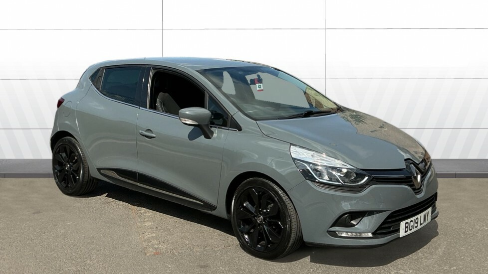 Renault Clio Iconic Grey
