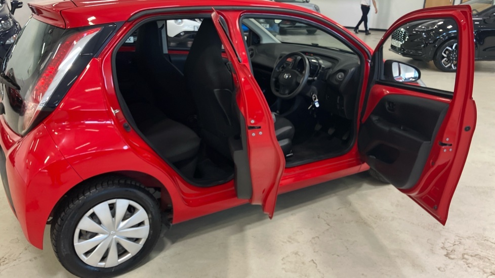 Toyota Aygo X X-press Grey #37