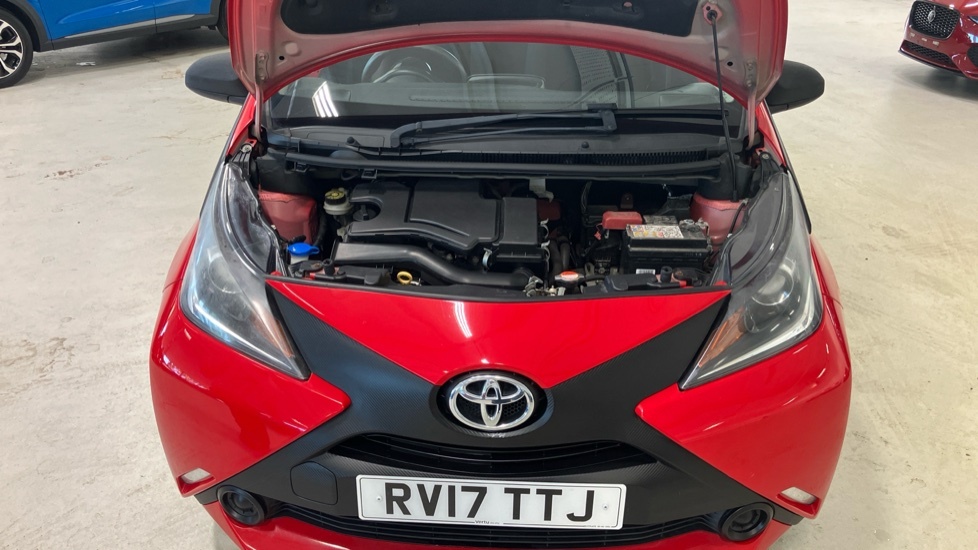 Toyota Aygo X X-press Grey #8