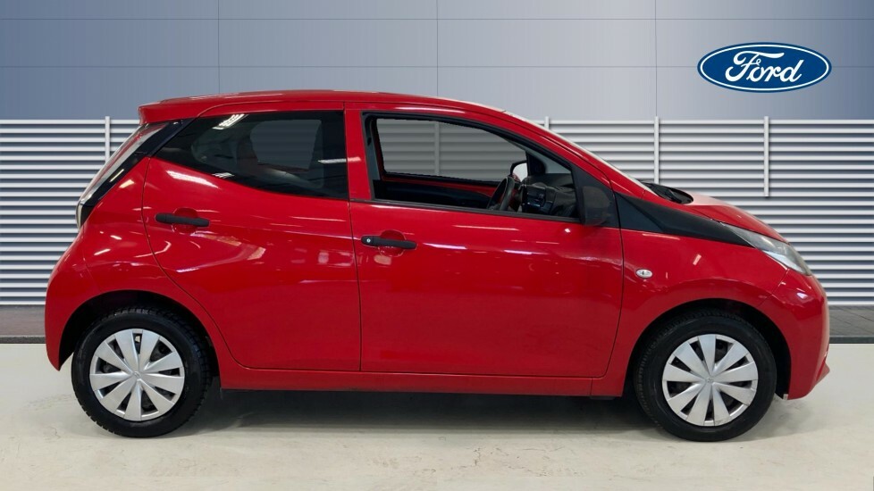 Toyota Aygo X X Red #5
