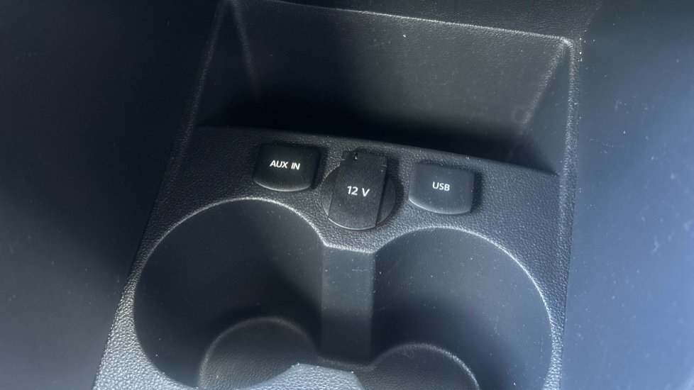 Volkswagen Polo Hatchback Black #35