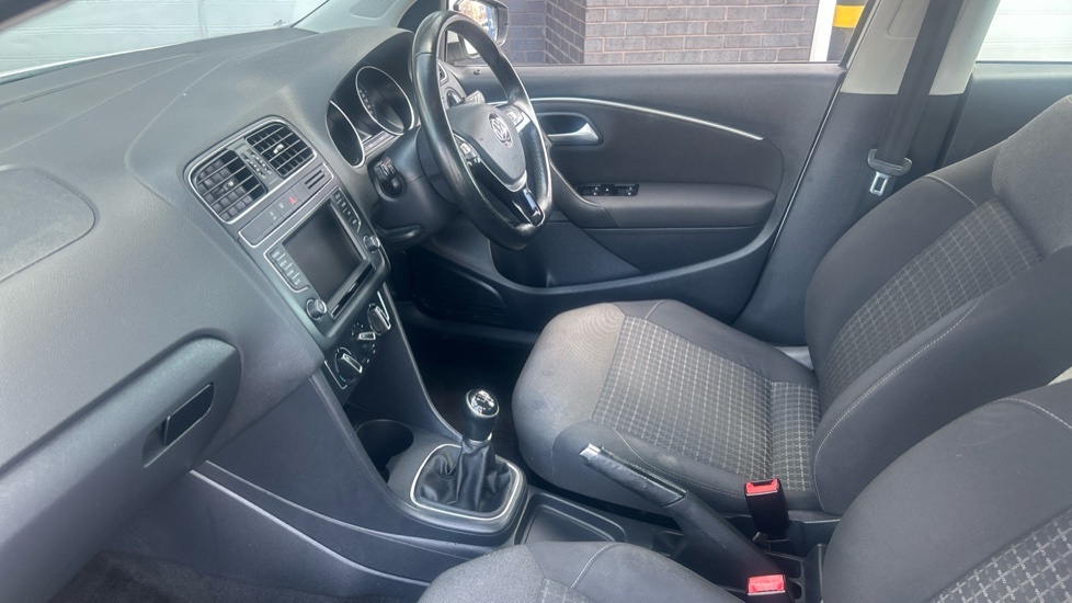 Volkswagen Polo Hatchback Black #11