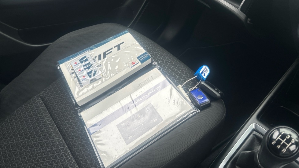 Suzuki Swift 1.0 Boosterjet Shvs Sz5 Blue #19