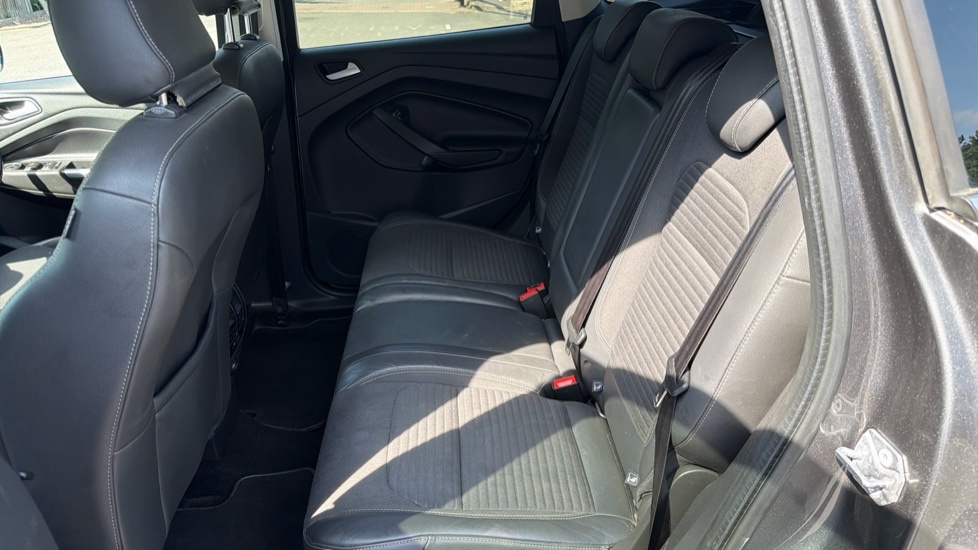 Ford Kuga 1.5 St-line X 148 Bhp Blue #15