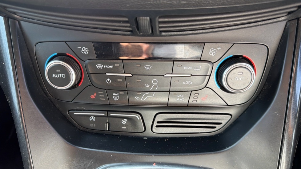 Ford Kuga 1.5 St-line X 148 Bhp Blue #19