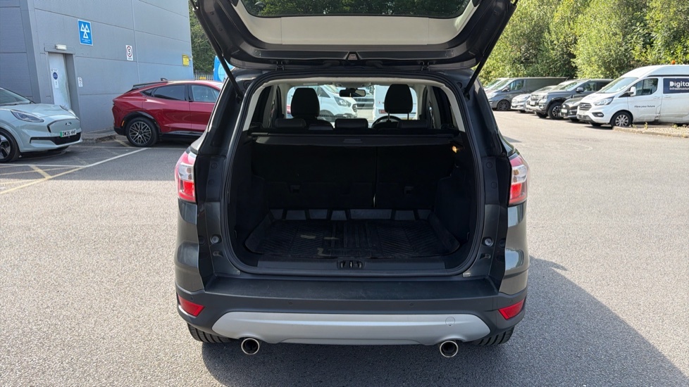 Ford Kuga Titanium Grey #4