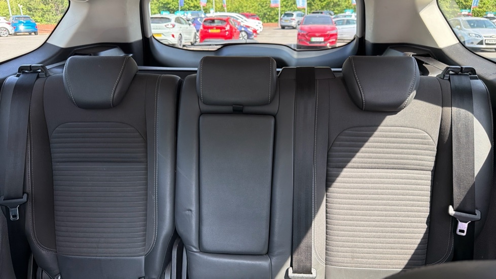 Ford Kuga 1.5 St-line X 148 Bhp Blue #14