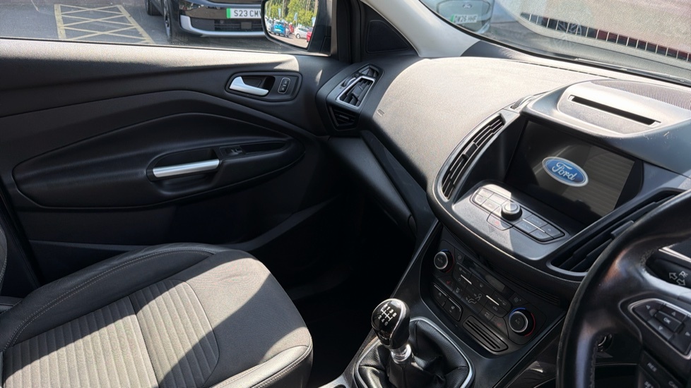 Ford Kuga 1.5 St-line X 148 Bhp Blue #13