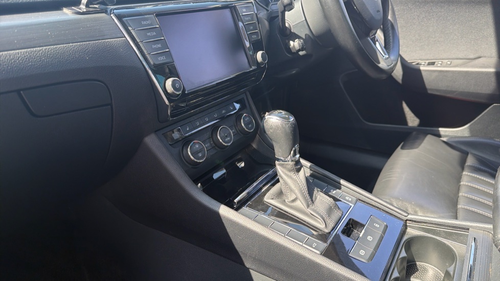 Skoda Superb 2.0 Tdi Cr Se Technology Dsg Grey #13