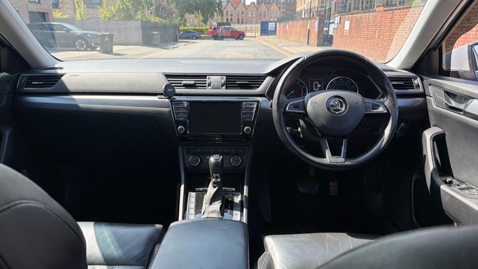 Skoda Superb 2.0 Tdi Cr Se Technology Dsg Grey #10