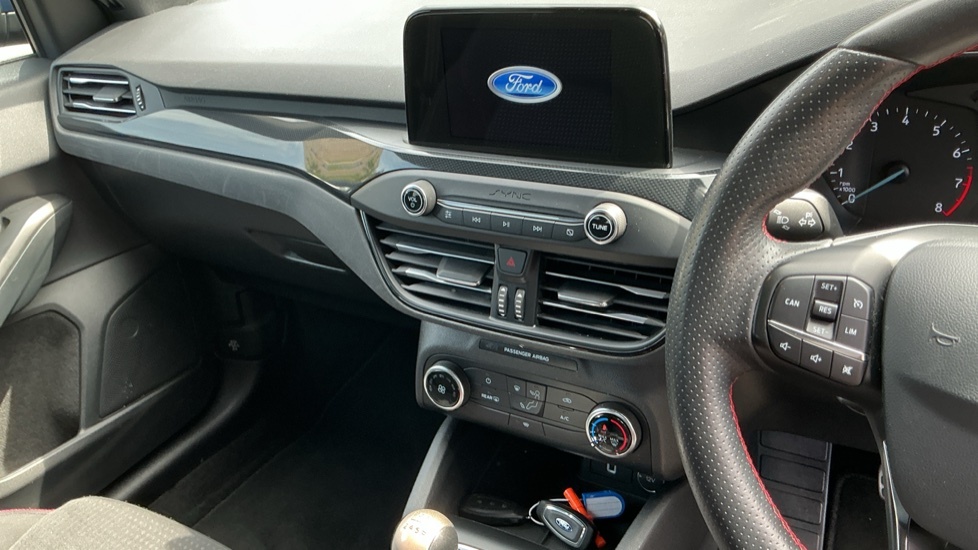 Ford Focus 1.0 Ecoboost 125 Zetec Blue #14