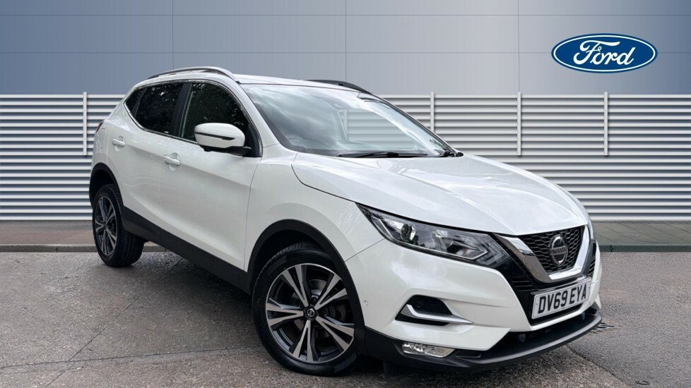 Nissan Qashqai N-connecta White