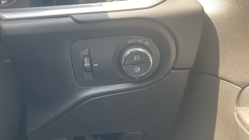 Vauxhall Grandland Elite Black #25