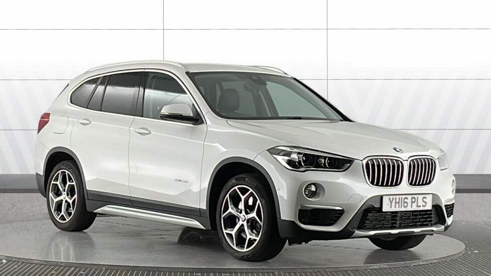 BMW X1 Xline White