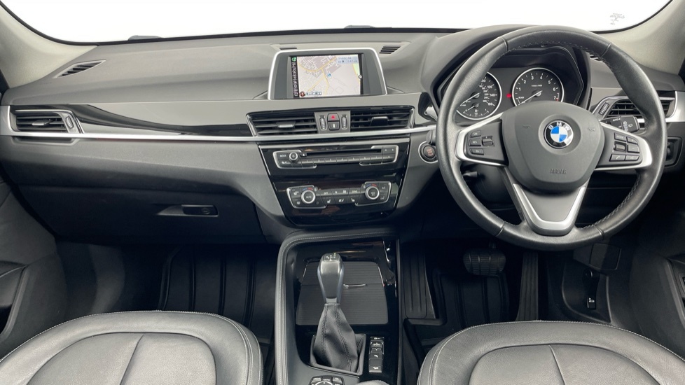 BMW X1 Xline White #4