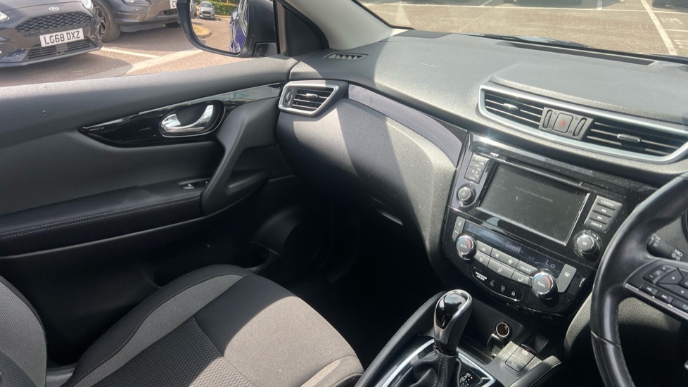 Nissan Qashqai Dig-t Tekna Dct Grey #14