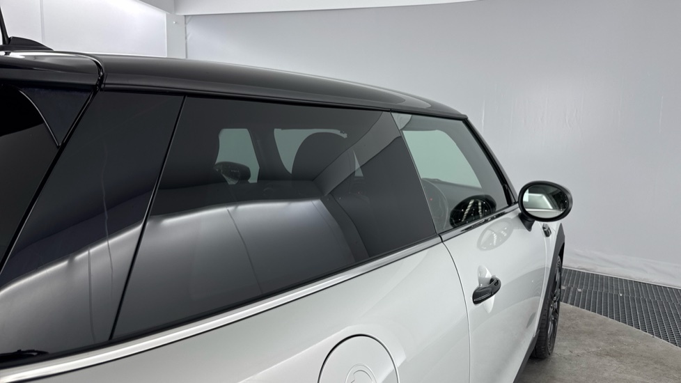 Mini Hatch F55 Mini 5-Door Hatch Cooper Exclusive Lci II Green #28