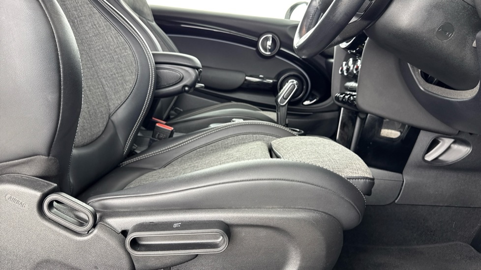Mini Hatch F55 Mini 5-Door Hatch Cooper Exclusive Lci II Green #40