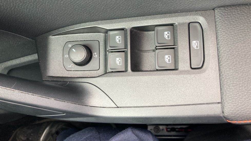 Seat Ibiza 1.0 Mpi Se Grey #27