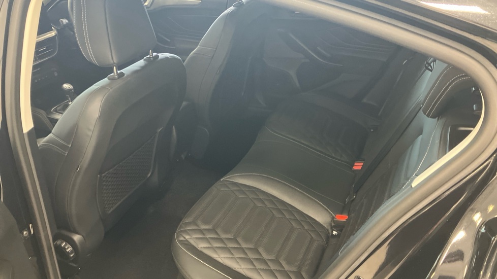 Ford Focus 1.0 Ecoboost Hybrid Mhev 155 Titanium Silver #16