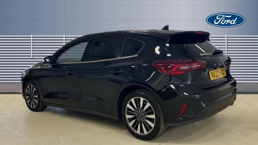 Ford Focus Titanium X Black #2