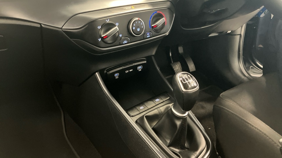 Hyundai I20 Premium Grey #13
