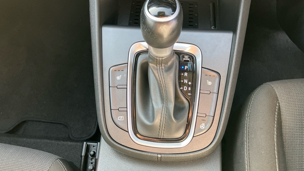 Hyundai Kona Hatchback Grey #11