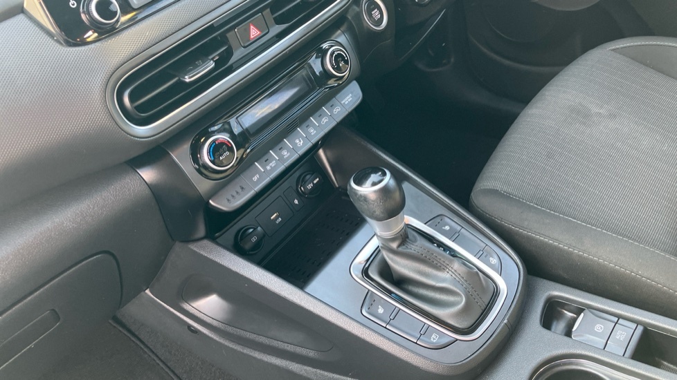 Hyundai Kona Hatchback Grey #16