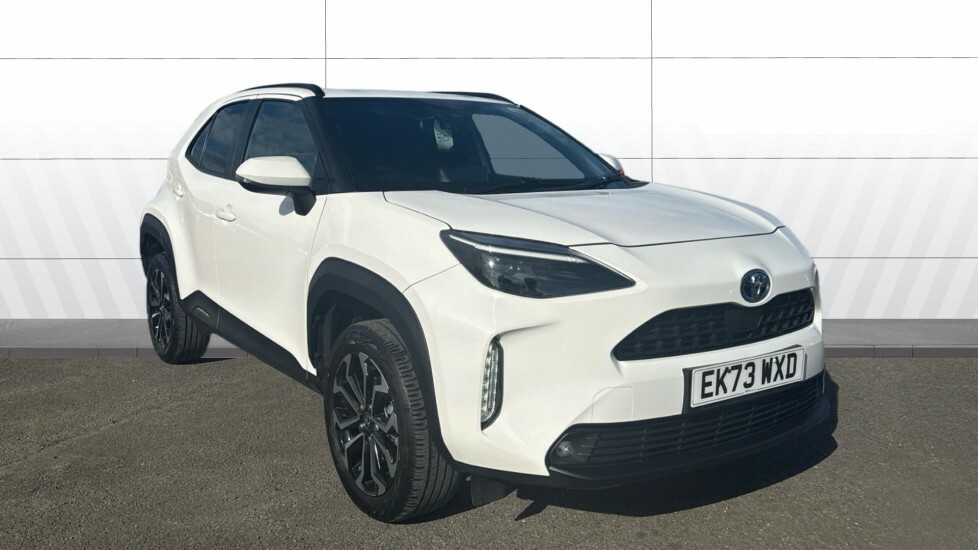 Toyota Yaris Cross Design White